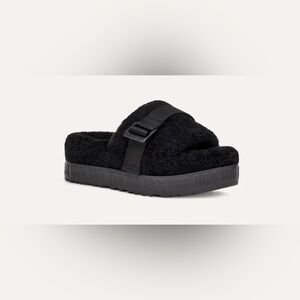 UGG Fluffita Slippers - Black - Size 8